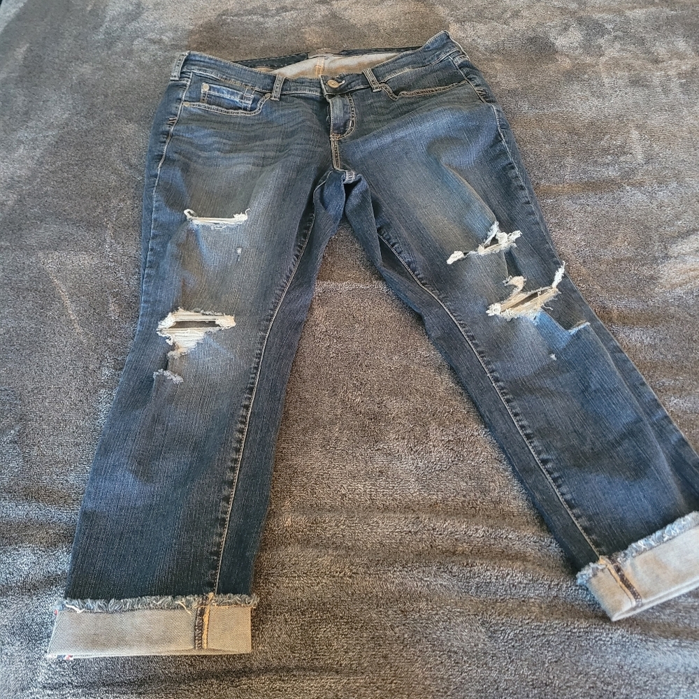 Torrid Dark Blue Distressed Cropped Jeans Size 12